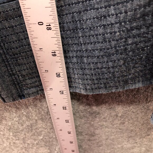 White House Black Market Chambray Jacket Womens 6 Blue Zip Lightweight Denim - Picture 8 of 8